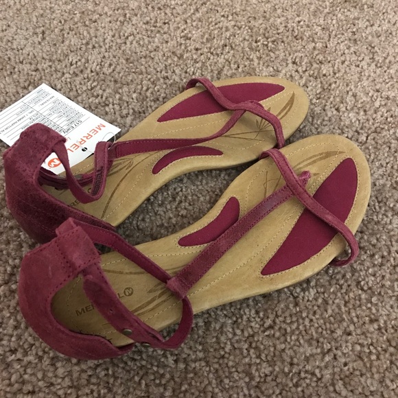 merrell solstice flip flop